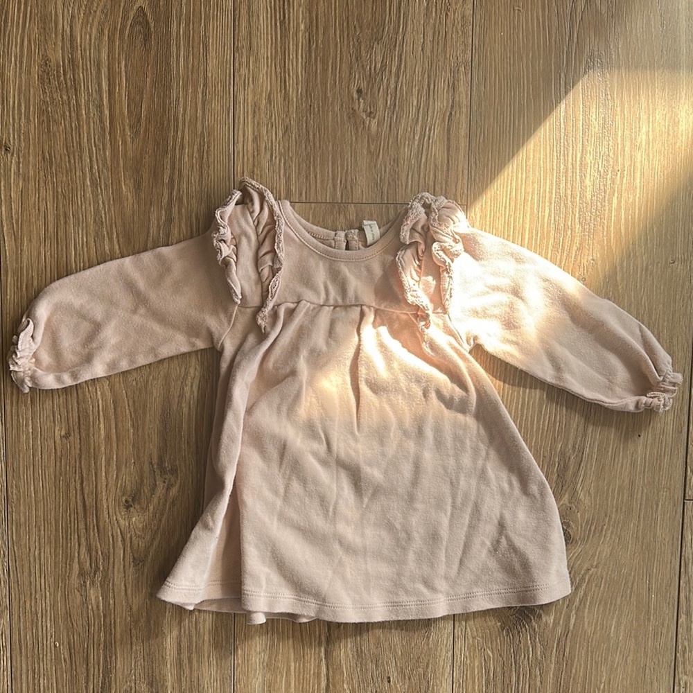 Quincey Mae Kids Pink Ruffle Sleeve dress size 12-18 months